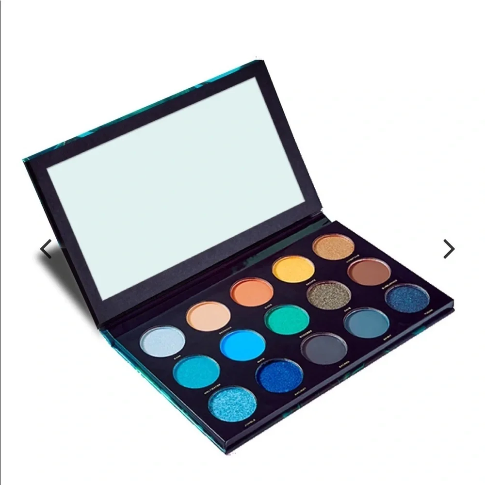 ✨ HIPDOT CENOTE PRESSED EYESHADOW PALETTE